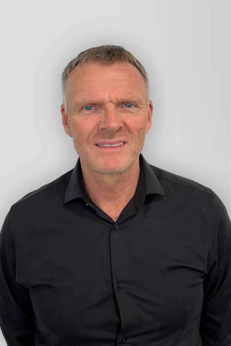 Portrait von Ratenkredits Experte in Karlsruhe Frank Eschbacher
